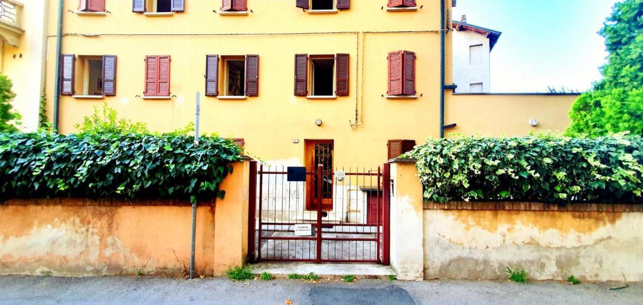 Guest House Montegrappa Reggio nell'Emilia Zewnętrze zdjęcie